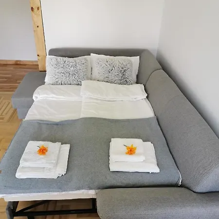 Apartament Palacyk Nad Jeziorem *